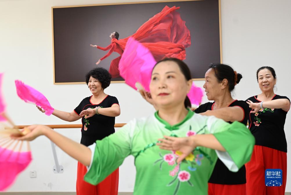 无尽银河官方网站